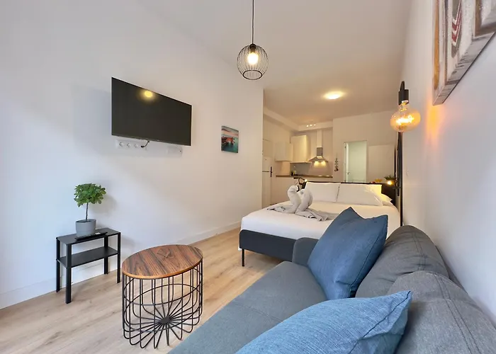 Shoreline Serenity *