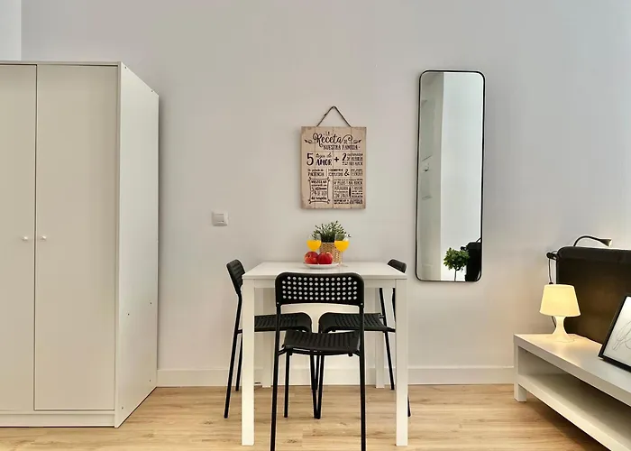 Shoreline Serenity *