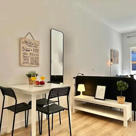 Shoreline Serenity *